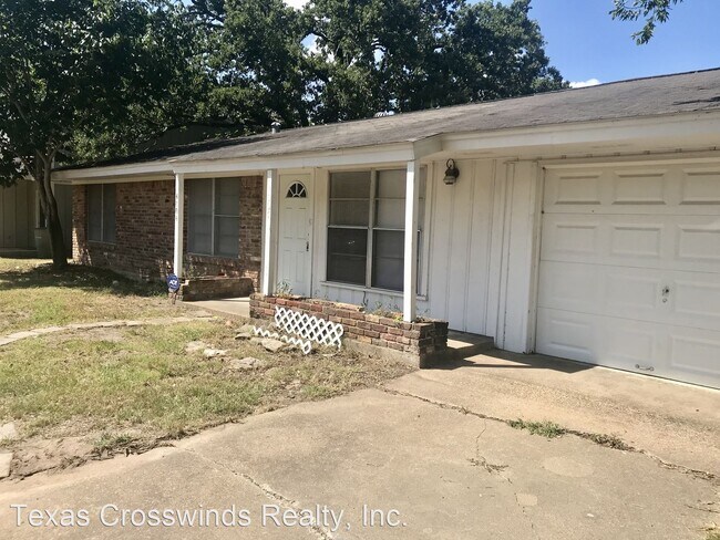 Foto del edificio - 4 br, 1.5 bath House - 4004 ASPEN