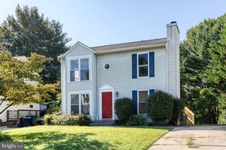 Building Photo - 1610 Brimfield Cir
