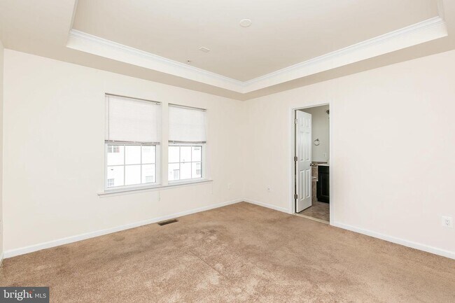 Building Photo - 9354 Paragon Way