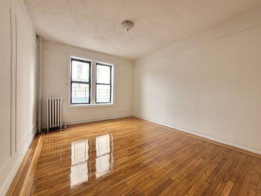Building Photo - 1 bedroom in BRONX NY 10451
