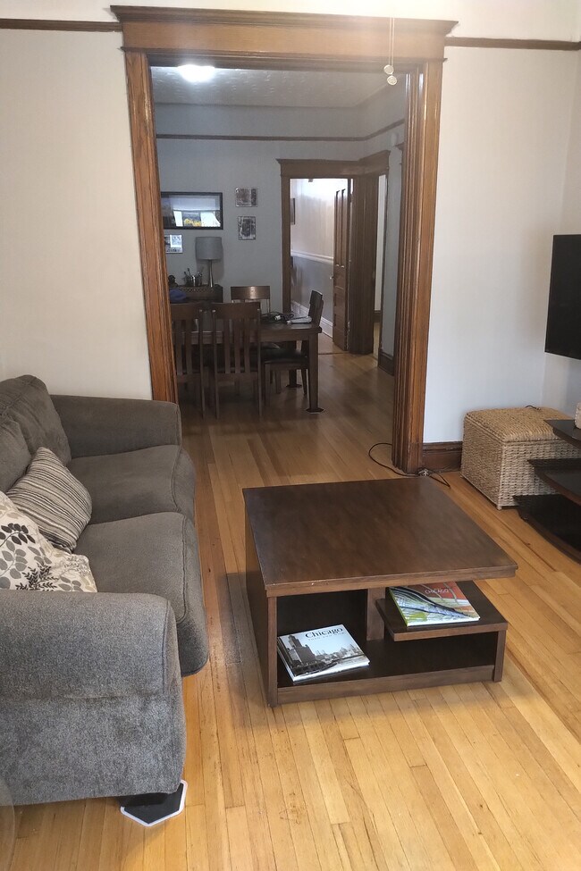 Foto del edificio - 1127 W Patterson Ave