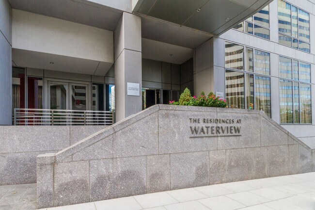 Foto del edificio - 1111 19th St N