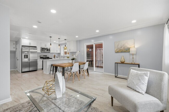 Foto del edificio - 204 Webster St NE