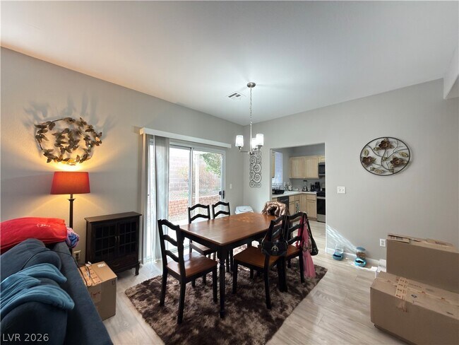 Foto del edificio - 1477 Summer Glow Ave