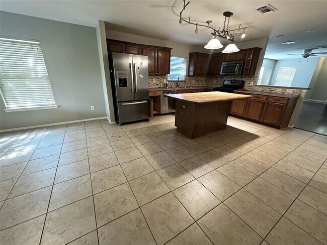 Foto del edificio - 15602 Ashbournne Springs Ln