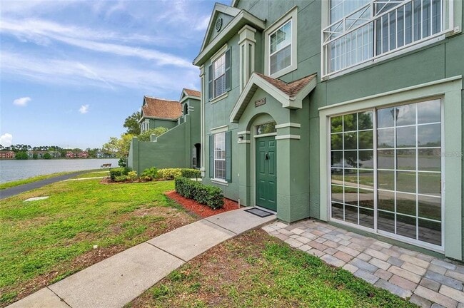 Building Photo - 9602 Lake Chase Island Way