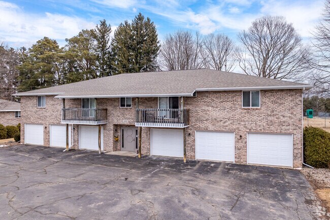 Foto principal - Clintonville Park Apartments