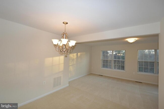 living room - 6629 Medinah Ln