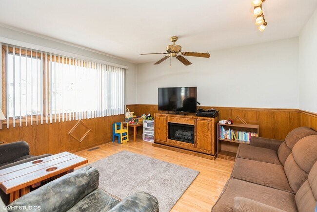 Foto del edificio - 6312 W Hyacinth St
