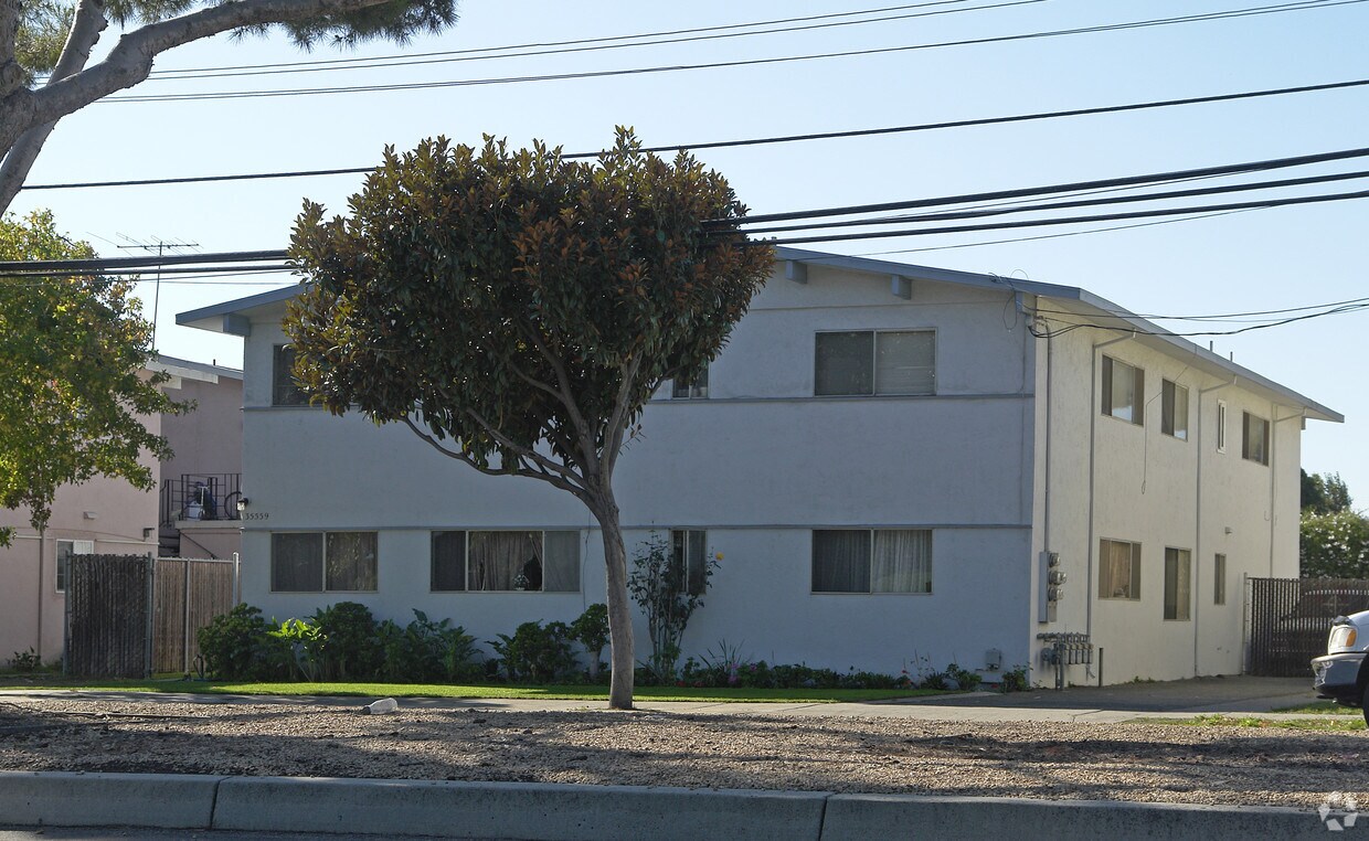 Foto principal - 35559 Newark Blvd