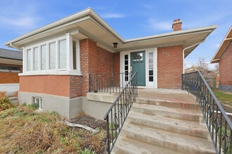 Building Photo - 435 E Coatsville Ave