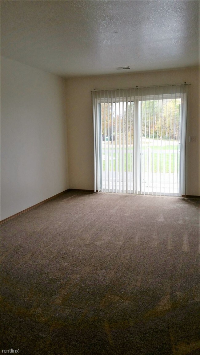 Foto del edificio - 2 br, 1 bath Apartment - Briarwood Apartments