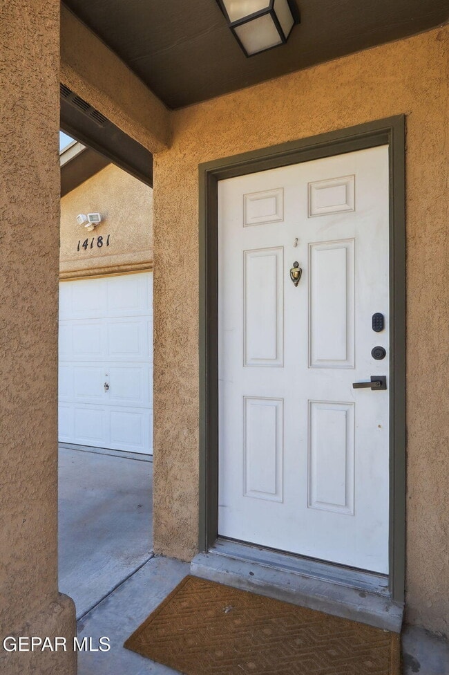 Building Photo - 14181 Tierra Halcon Dr