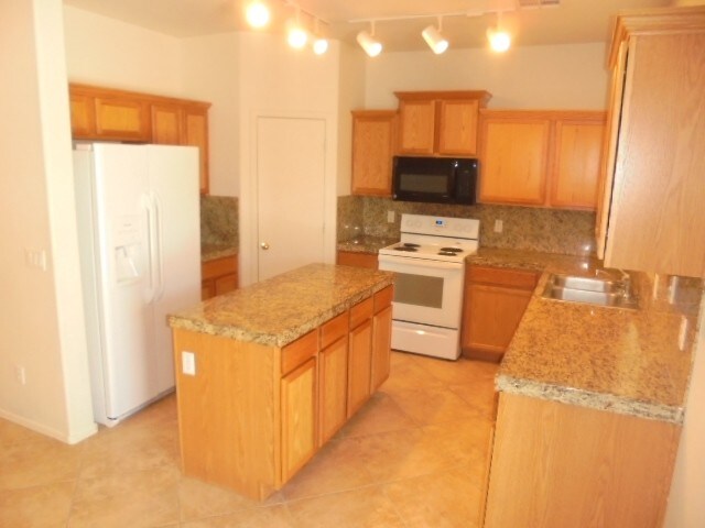 Foto del edificio - 25850 W Crown King Road