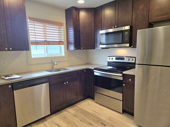 Foto del edificio - 2 bedrooms, 2 bathrooms