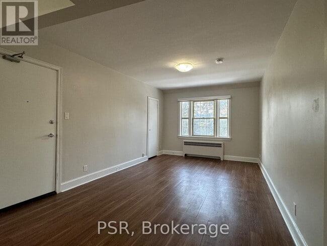 Building Photo - 1351 Bayview Ave