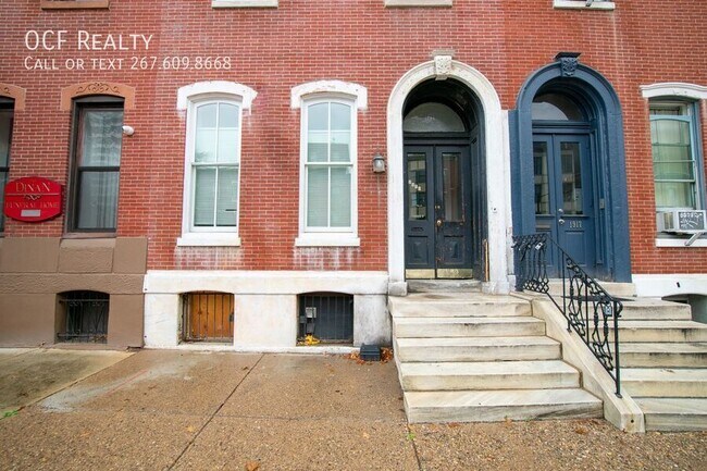 Building Photo - 1919 Spring Garden St