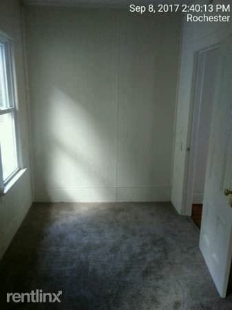 Building Photo - 3 br, 1 bath House - 229 Wilder St