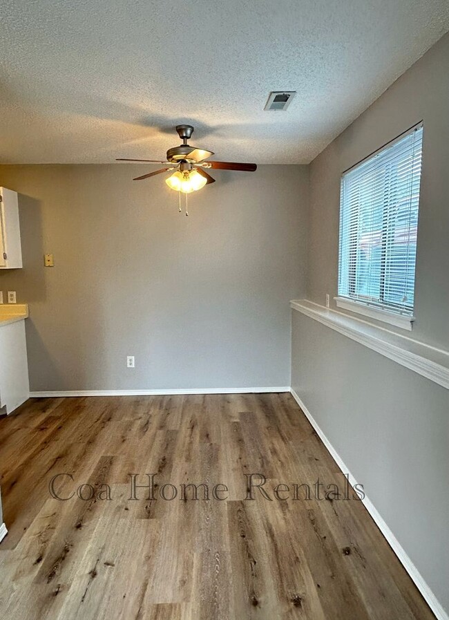Building Photo - 7011 W Sheriac Cir