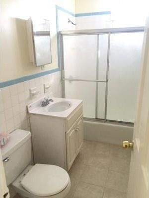 Foto del edificio - 10 Buckley Ave