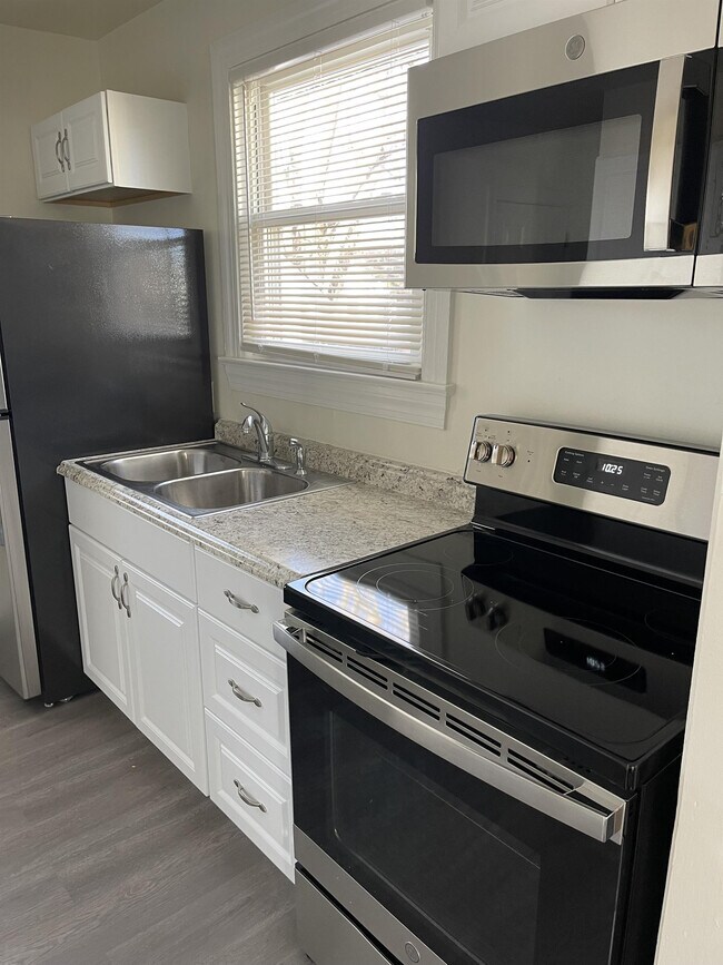 Foto del edificio - 406 Hammond St