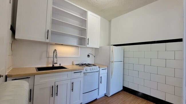 Foto del edificio - 5 Bluff Ave