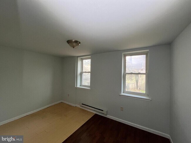 Foto del edificio - 425 N 41st St