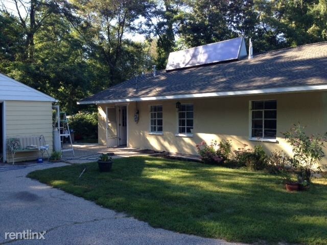 Primary Photo - 2 br, 1 bath House - 1731 Seminole Rd