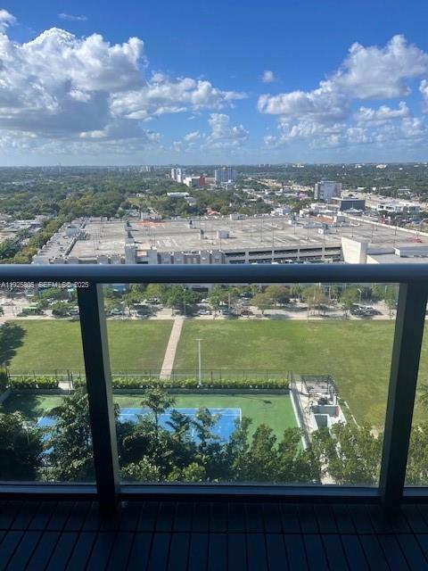 Foto del edificio - 121 NE 34th St