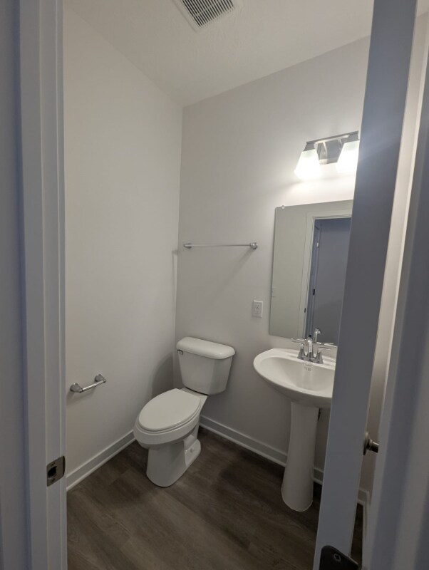 Foto del edificio - 130 Coyote Willow Dr