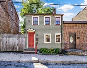 Building Photo - 17 E Parmenter St