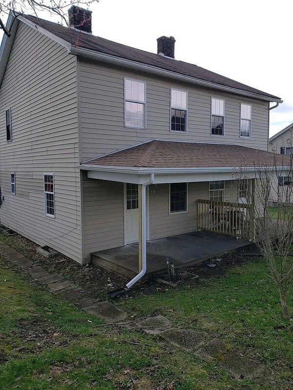 411 1st St, Uniontown, PA 15401 House Rental in Uniontown, PA