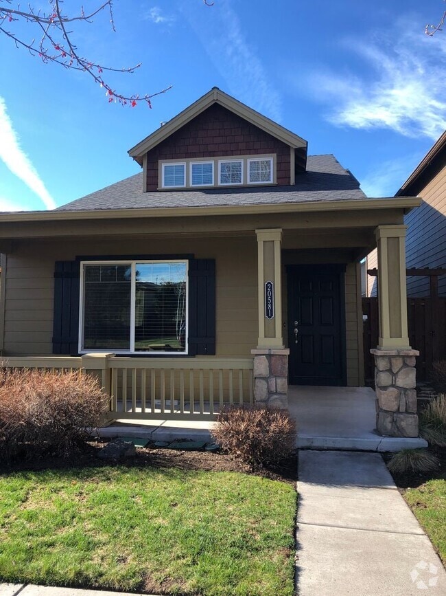 Building Photo - 20581 Sun Meadow Way