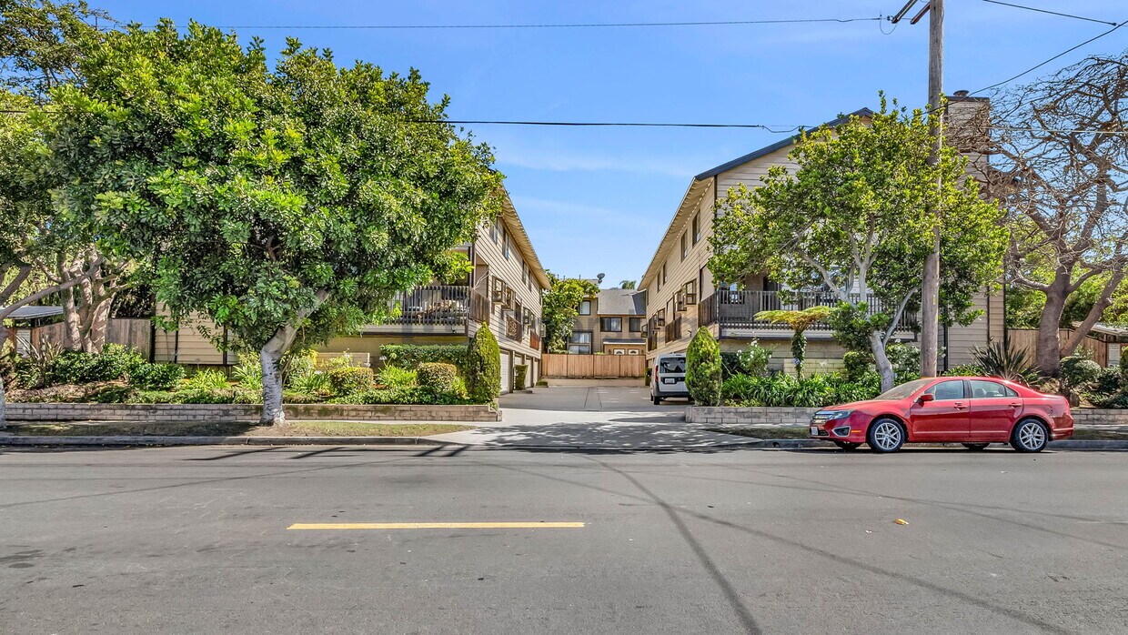 Foto principal - 630 W Queen St
