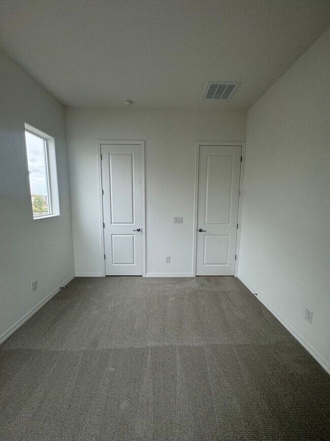 Building Photo - BRAND NEW HOME IN UNION PARK IN NORTERRA