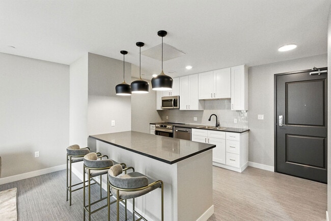 Building Photo - The Bulkley