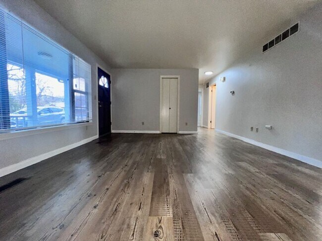 Foto del edificio - 36th - 2901