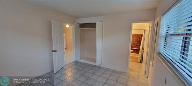 Foto del edificio - 1523 NE 34th St
