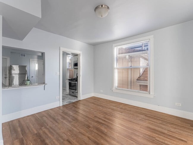 Building Photo - 1521 Grove Ave