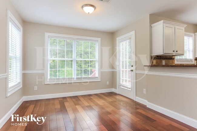 Foto del edificio - 3890 Brushy Wood Dr