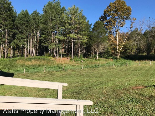 Building Photo - 2 br, 1 bath House - 279 Goat Island Road