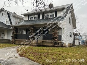Building Photo - 201 W Norman Ave