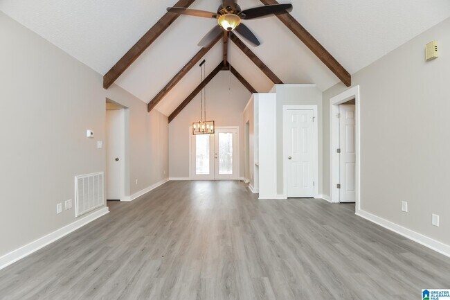 Foto del edificio - 155 Lake Country Dr