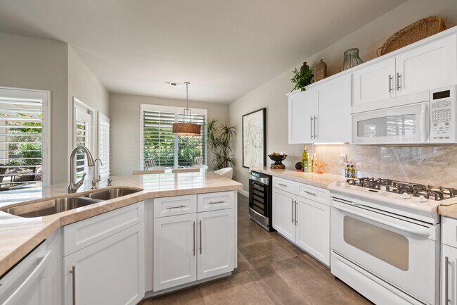 Building Photo - 78391 Desert Willow Dr