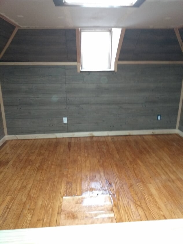 Upstairs - 205 N Main St