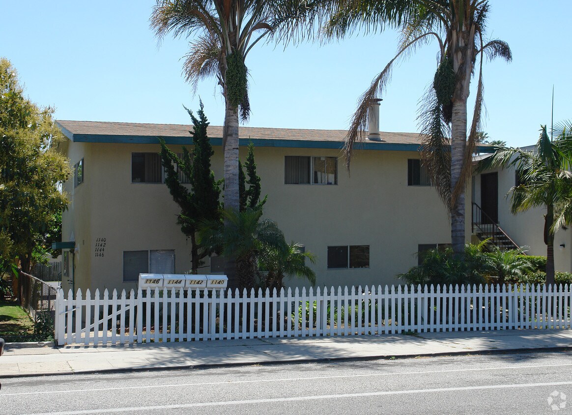 Foto principal - 1140-1146 E Santa Clara St