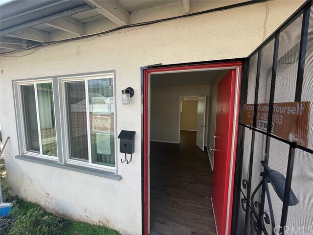 Foto del edificio - 840 N Angeleno Ave