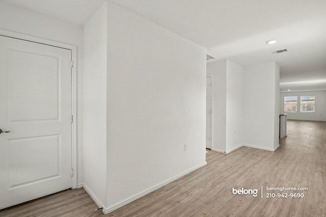 Building Photo - 7247 Hazy Gln