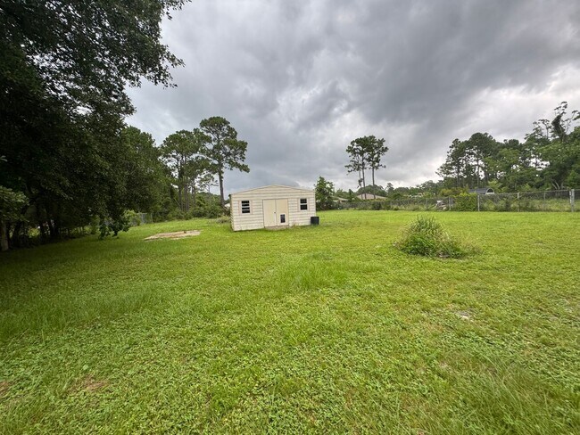 Foto del edificio - Navarre Home for rent!