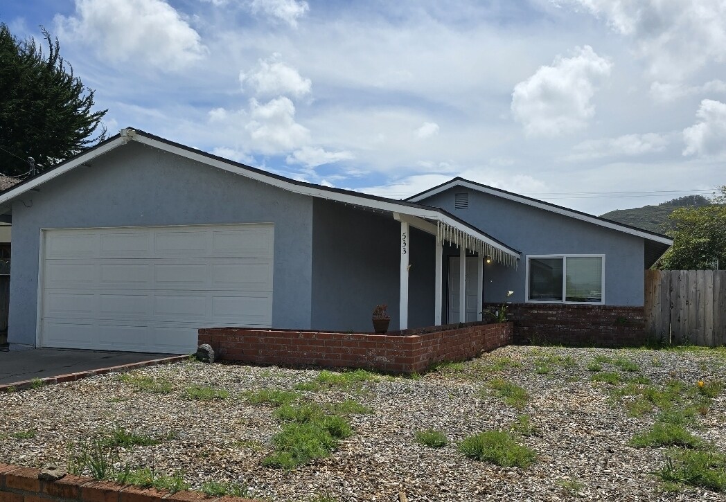 Building Photo - 533 Los Osos Valley Rd